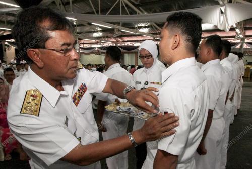 KL04_05022016_TENTERA_LAUT