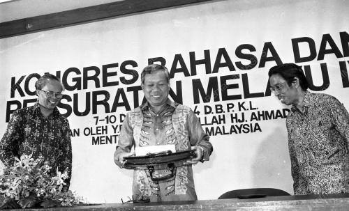 KL04_05032019_KONGRES_BAHASA