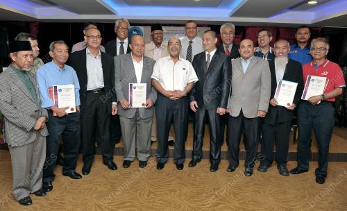 KL04_05052014_PEMBAWA