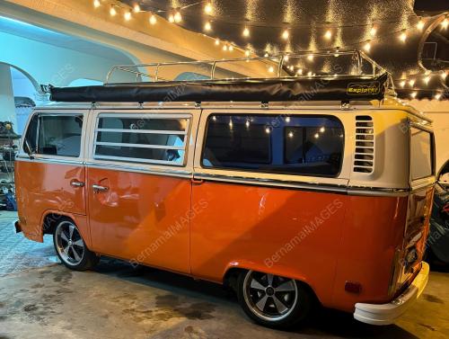 VOKSWAGEN KOMBI