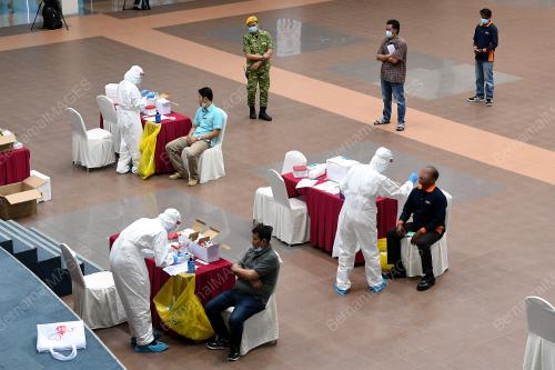 UJIAN SARINGAN COVID-19 PEKERJA PEMBINAAN WARGA ASING