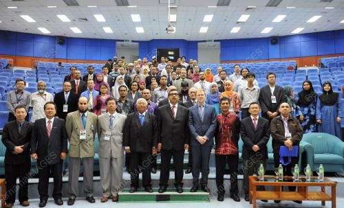 KL04_05092013_PELANCARAN