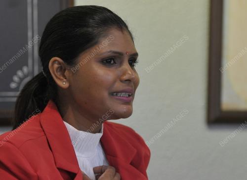 DR MALAR SANTHI SANTHERASEGAPAN