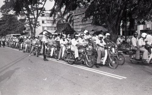 POLIS TRAFIK