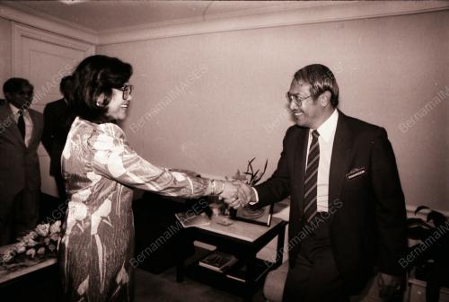 DATUK SHAHARUDDIN HARUN