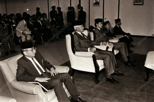 YANG DI-PERTUAN AGONG