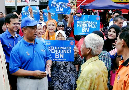 KL04_06042013_TINJAUAN