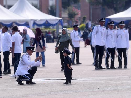 KL04_06042019_KADET_BN201904055752