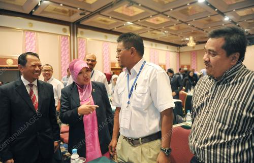 DATUK MAZNAH MAZLAN
