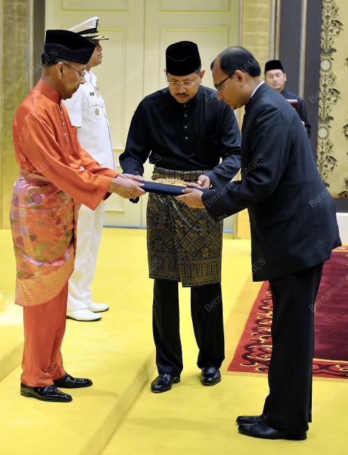 KL04_07012014_AGONG