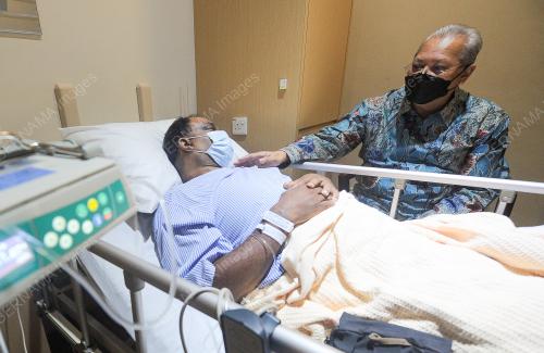 TAN SRI ANNUAR MUSA