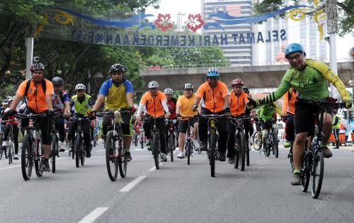 KL04_07092014_BEBAS