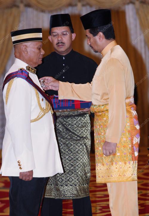 TUANKU MIZAN ZAINAL ABIDIN