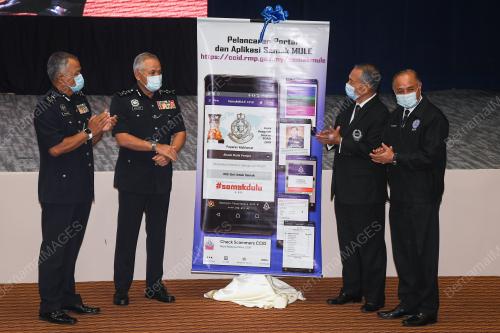 DATUK SERI ACRYL SANI ABDULLAH SANI