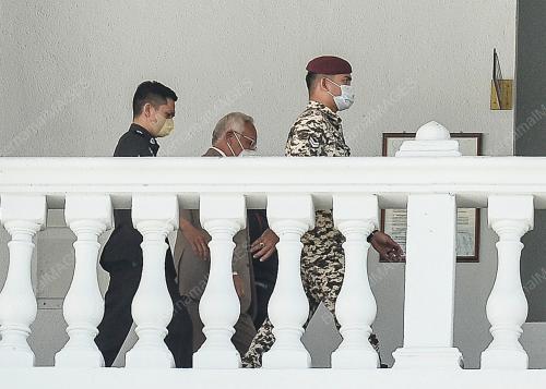 DATUK SERI NAJIB TUN RAZAK
