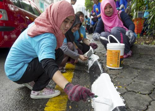 KL04_07122014_IM4U_CAT