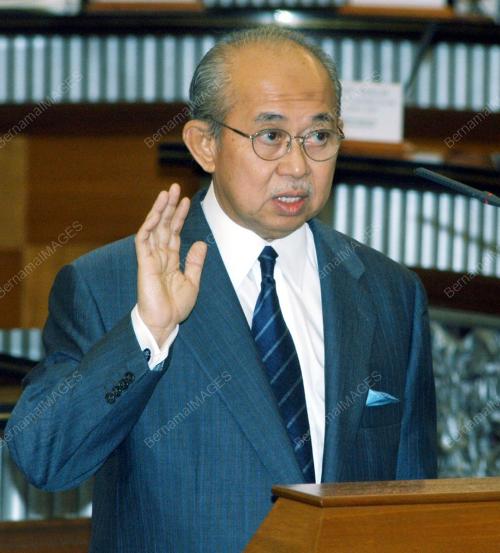 TENGKU REZALIGH HAMZAH