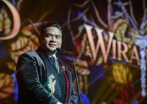 DATUK DR AZIZAN OSMAN