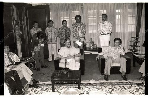 SIDANG AKHBAR BANK BUMIPUTRA