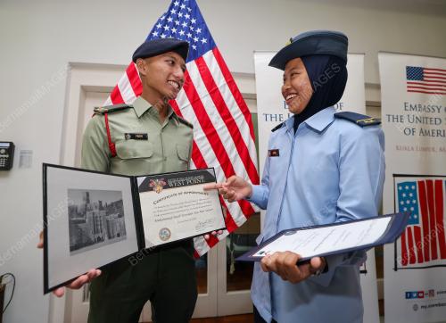 KADET MALAYSIA KE AKADEMI TENTERA AS