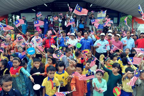 KL04_08082015_PERPADUAN