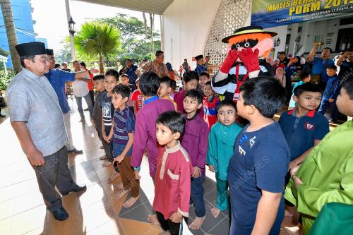 DATUK MAZLAN MANSOR