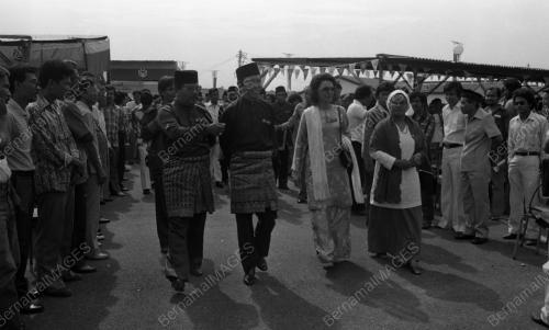 KL04_08583_PERSIDANGAN_UMNO_13012015