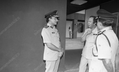 KL04_09012015_PM_LAWAT_PEJABAT_POLIS