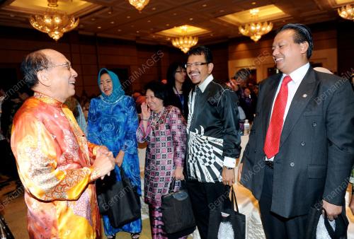KL04_09022012_RASMI