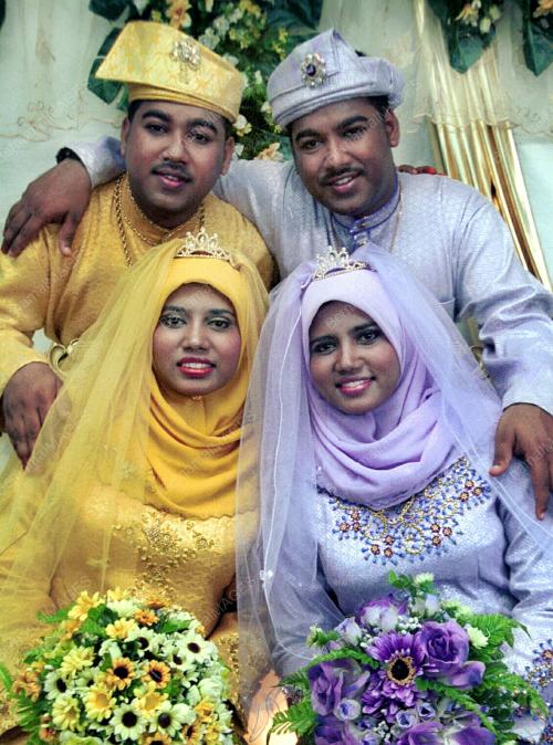 PERKAHWINAN KEMBAR