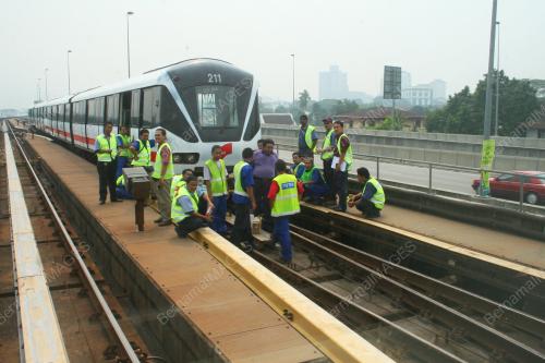 PUTRA LRT TERGENDALA