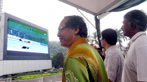 DATUK SERI AHMAD FUAD ISMAIL