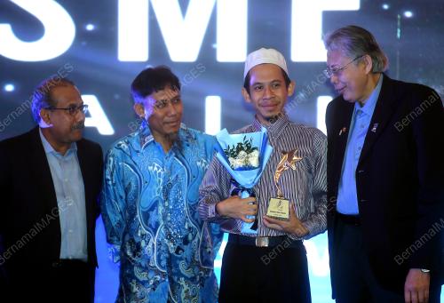 KL04_09042018_AUTISME_BN201804054253