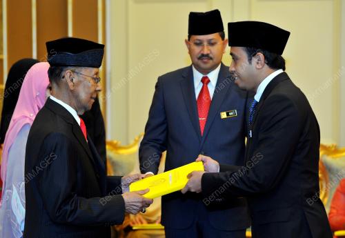 KL04_09062015_AGONG