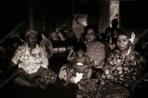 MANGSA PERIUK API