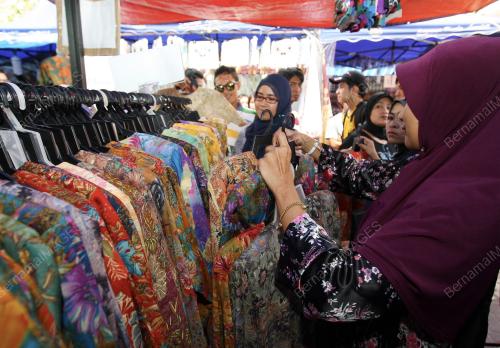 BAZAR RAMADAN JALAN TAR