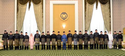 KL04_10012013_AGONG_WATIKAH