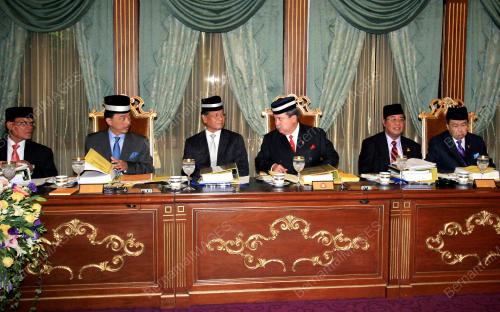 MAJLIS RAJA-RAJA