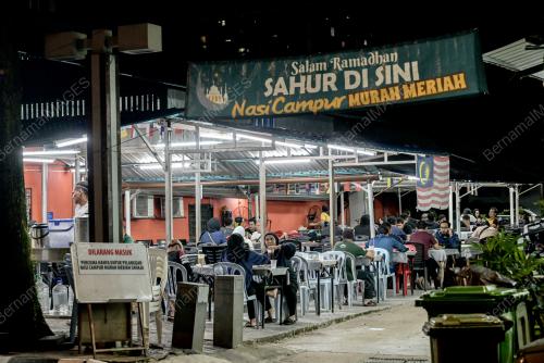 SAHUR WARGA KOTA