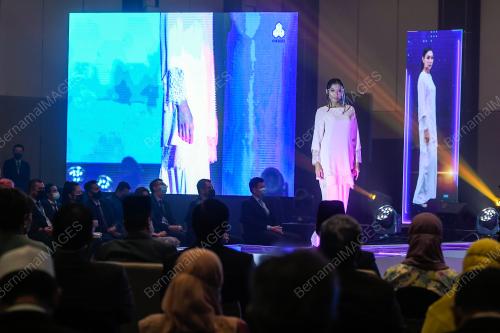 MAJLIS PELANCARAN ˜FUNCTIONAL ADAPTIVE CLOTHING'