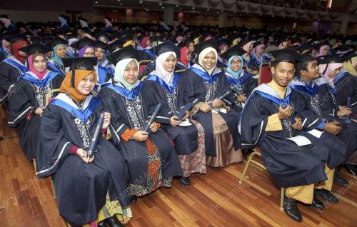 KL04_10062015_KONVOKESYEN