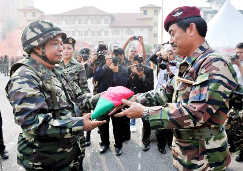 ASKAR WATANIAH