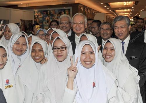 KL04_10092015_PM_INTELEK