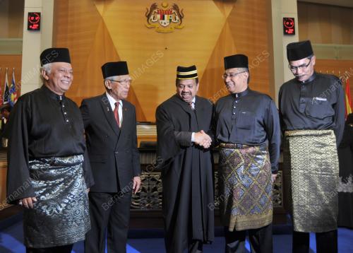 KL04_10102016_PARLIMEN