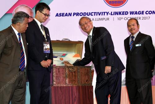 KL04_10102017_ASEAN_BN201710097923