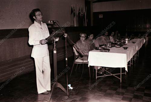 DATUK MOKHTAR HASHIM
