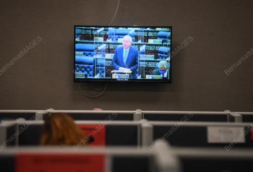 PERSIDANGAN PARLIMEN PENGGAL KETIGA