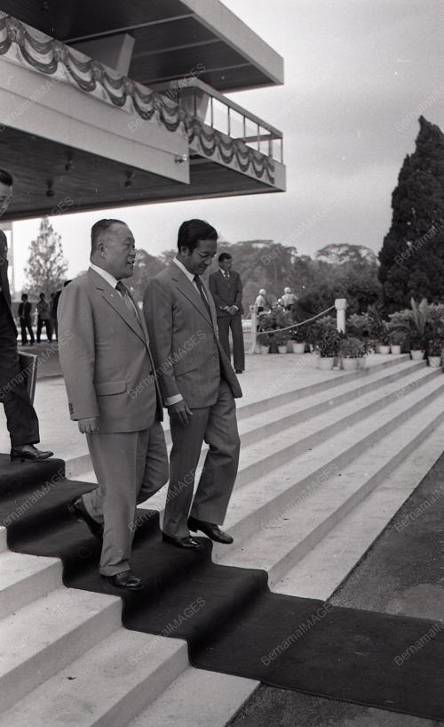 DATUK SERI DR. MAHATHIR MOHAMAD