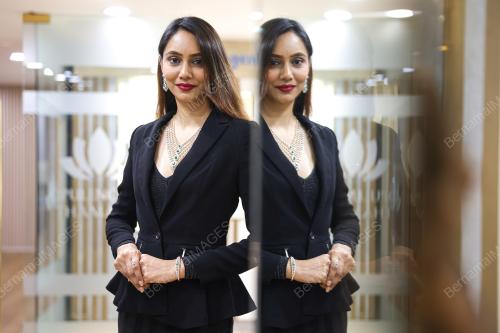 SHARWITA MEMBAWA NAMA MALAYSIA KE CANNES