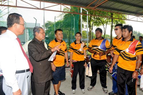 KL04_11062012_MEMANAH